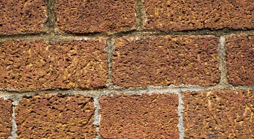 Laterizi porosi: produzione, caratteristiche e applicazioni innovative.